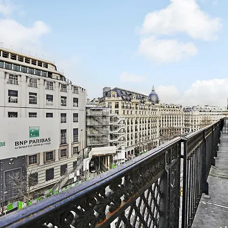Appartamento In The Heart Of Opera Parigi